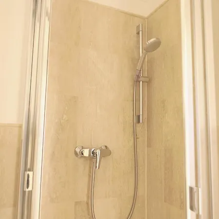 2-zimmer-appartementin Zentraler Lage Apartament *