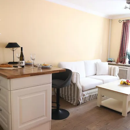 2-zimmer-appartementin Zentraler Lage Апартаменты *